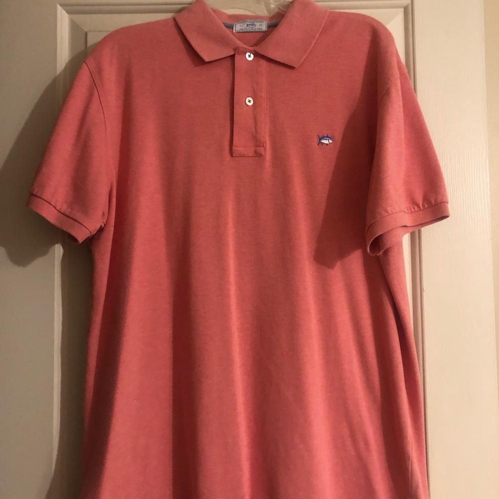 Southern Tide. The Skipjack Polo. Men’s Large. Salmon color.
